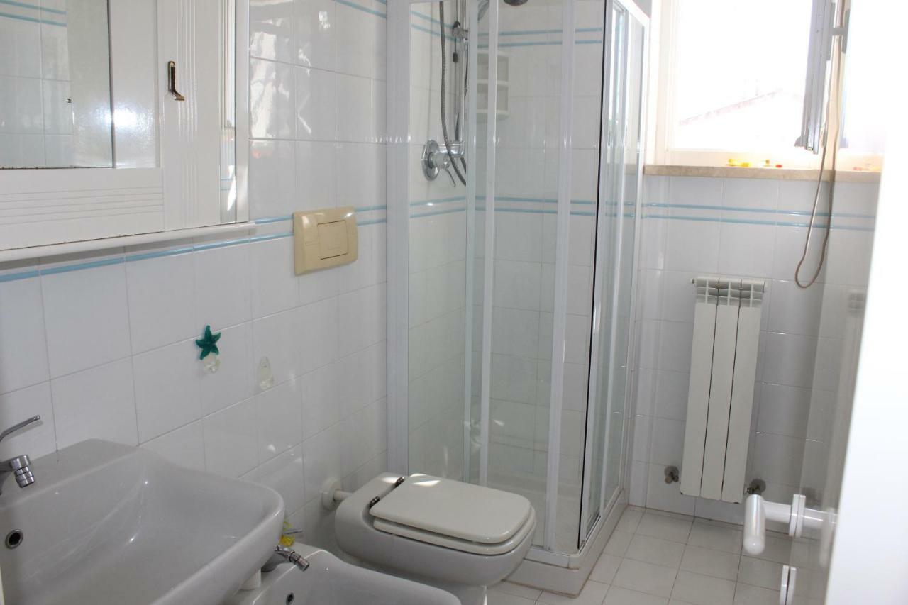 Bilo Frank - Delizioso Bilocale Con Terrazzo Vista Mare Appartement Numana Buitenkant foto