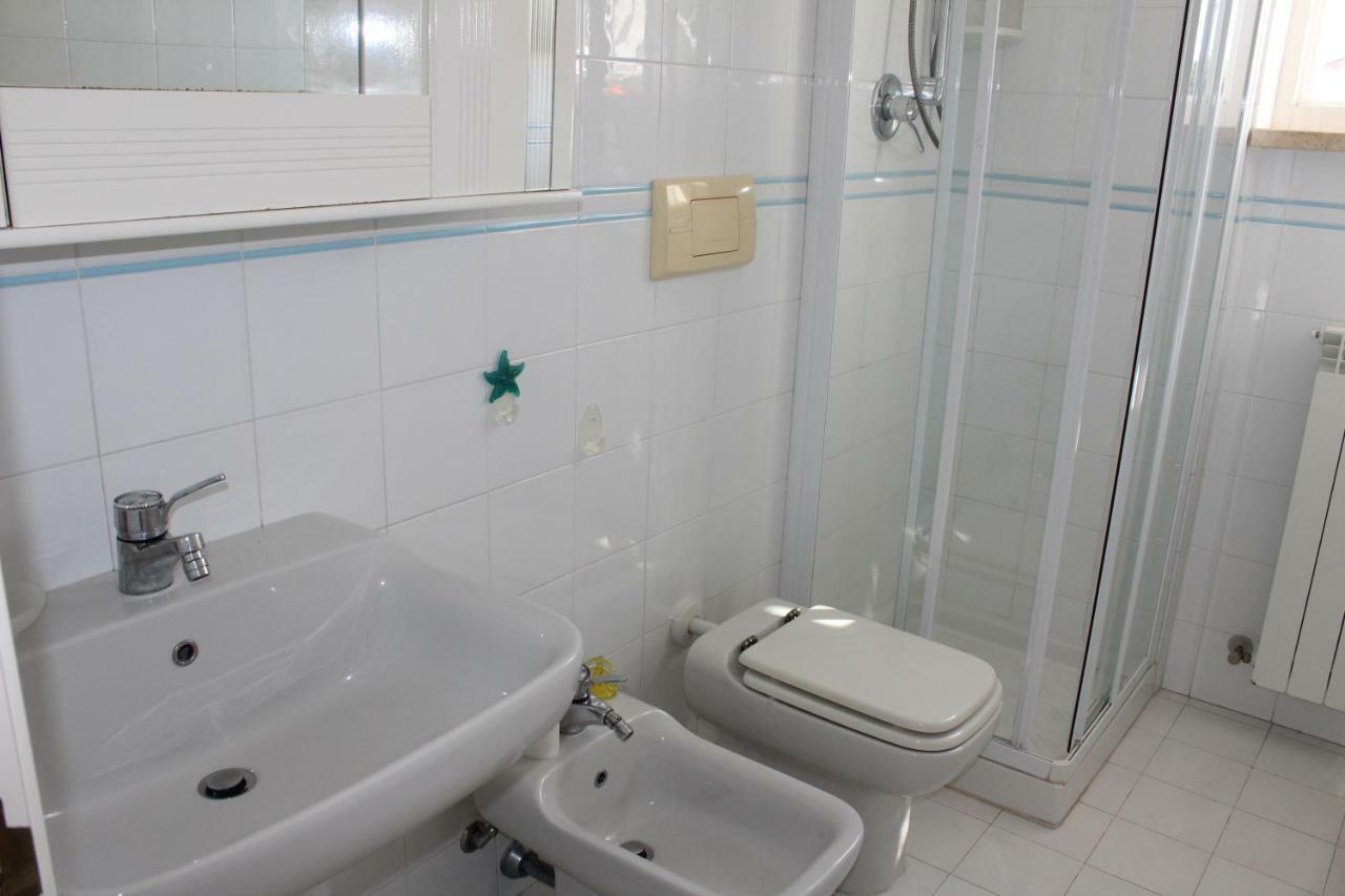 Bilo Frank - Delizioso Bilocale Con Terrazzo Vista Mare Appartement Numana Buitenkant foto
